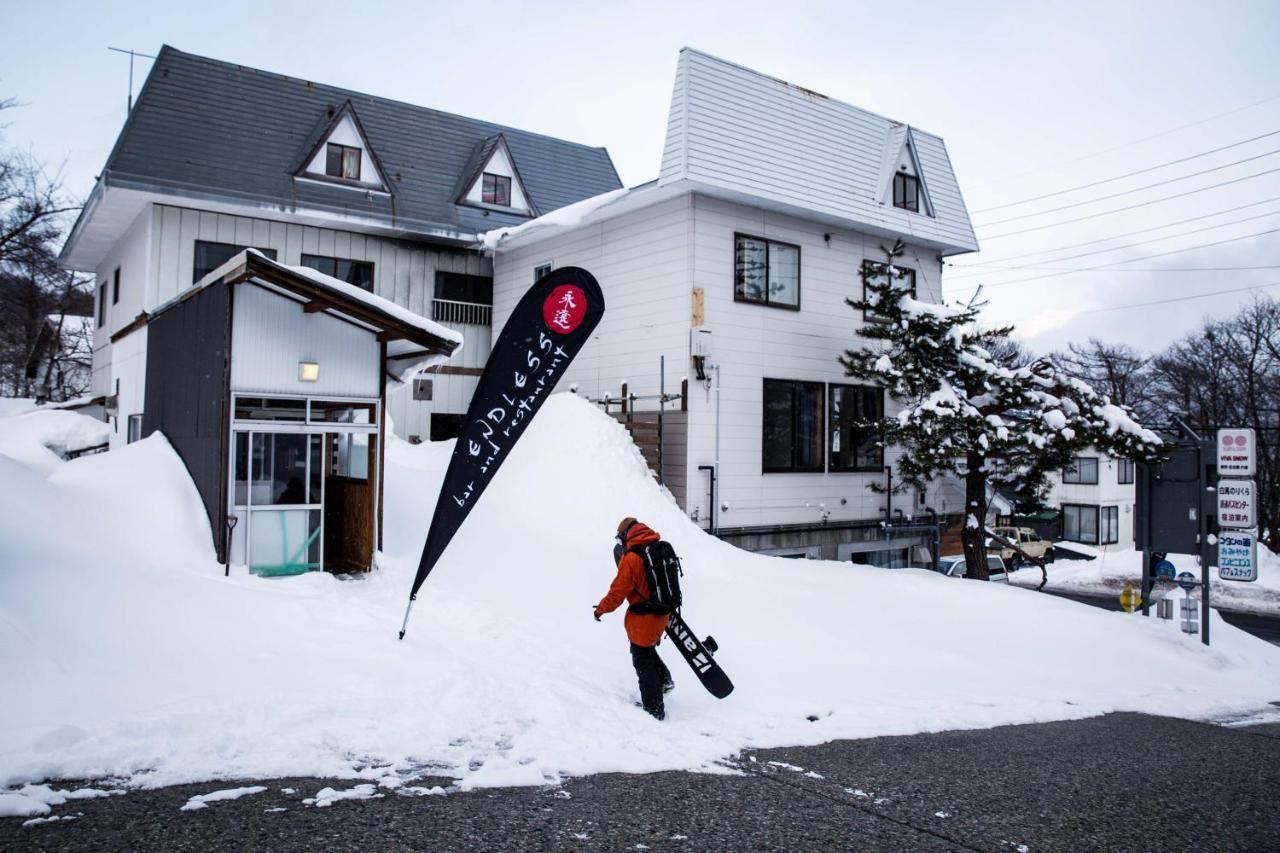 Hakuba Cortina Lodge Otari Buitenkant foto