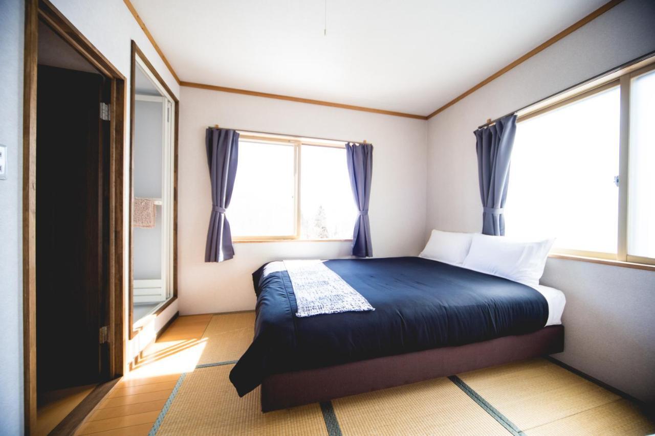 Hakuba Cortina Lodge Otari Buitenkant foto